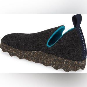 City Sneaker (Women)
Asportuguesas by Fly London
Women sz36